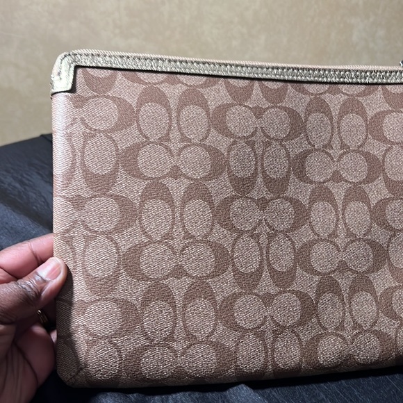 Coach tablet case - Picture 2 of 3